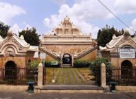 Berwisata Sekaligus Belajar Sejarah di Tamansari Yogyakarta Gerbang Tamansari