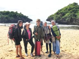 Camping di Pantai Sedahan Gunung Kidul, Pesonanya Luar Biasa Camping Di Pantai Sedahan